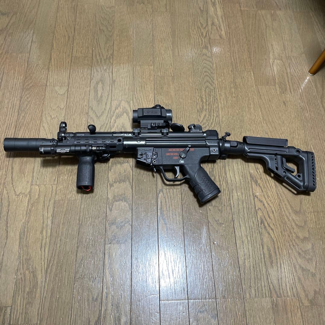 MP5 次世代電動ガン ブラック スコープ付き