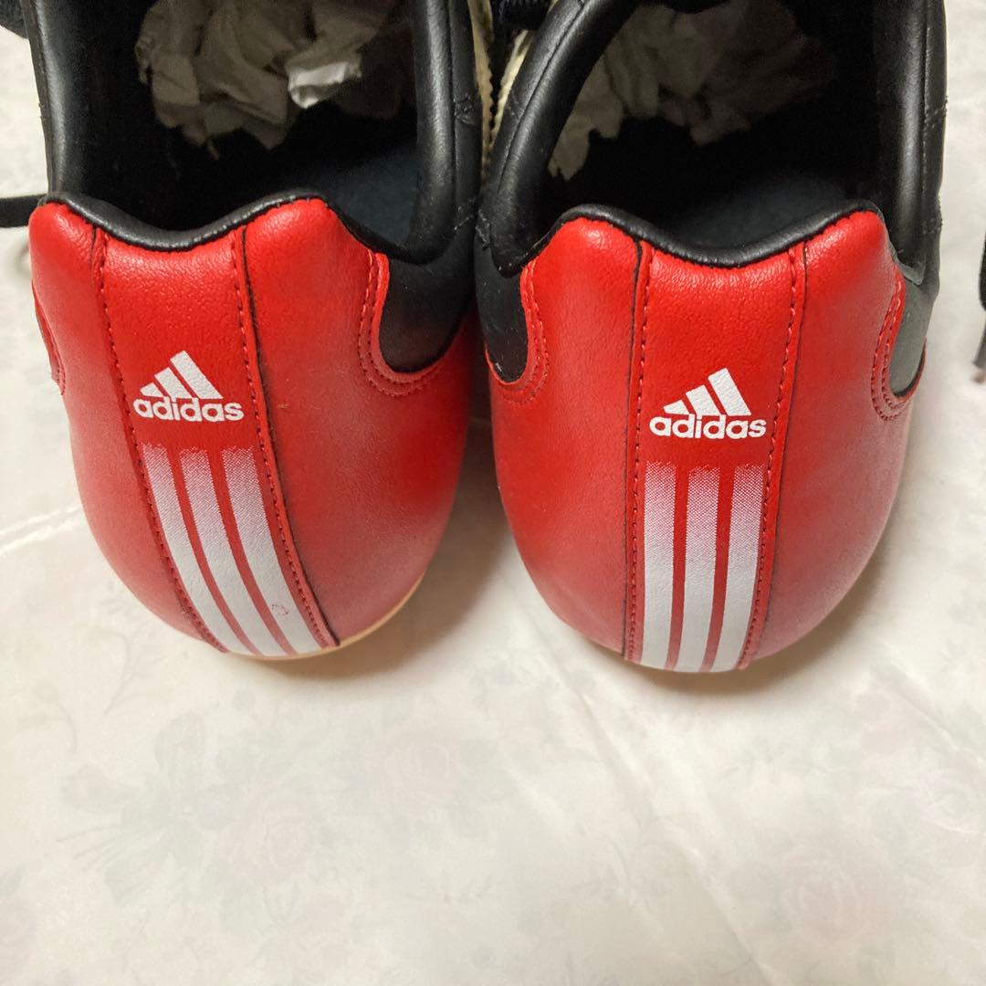 adidas サッカーシューズ 黒/赤