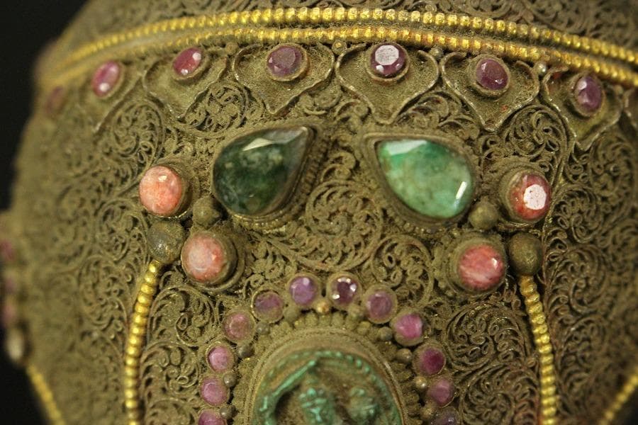 仏教美術 チベット 西蔵 蜜教 鍍金 宝石張 巻貝 法具全長18cm(A274)