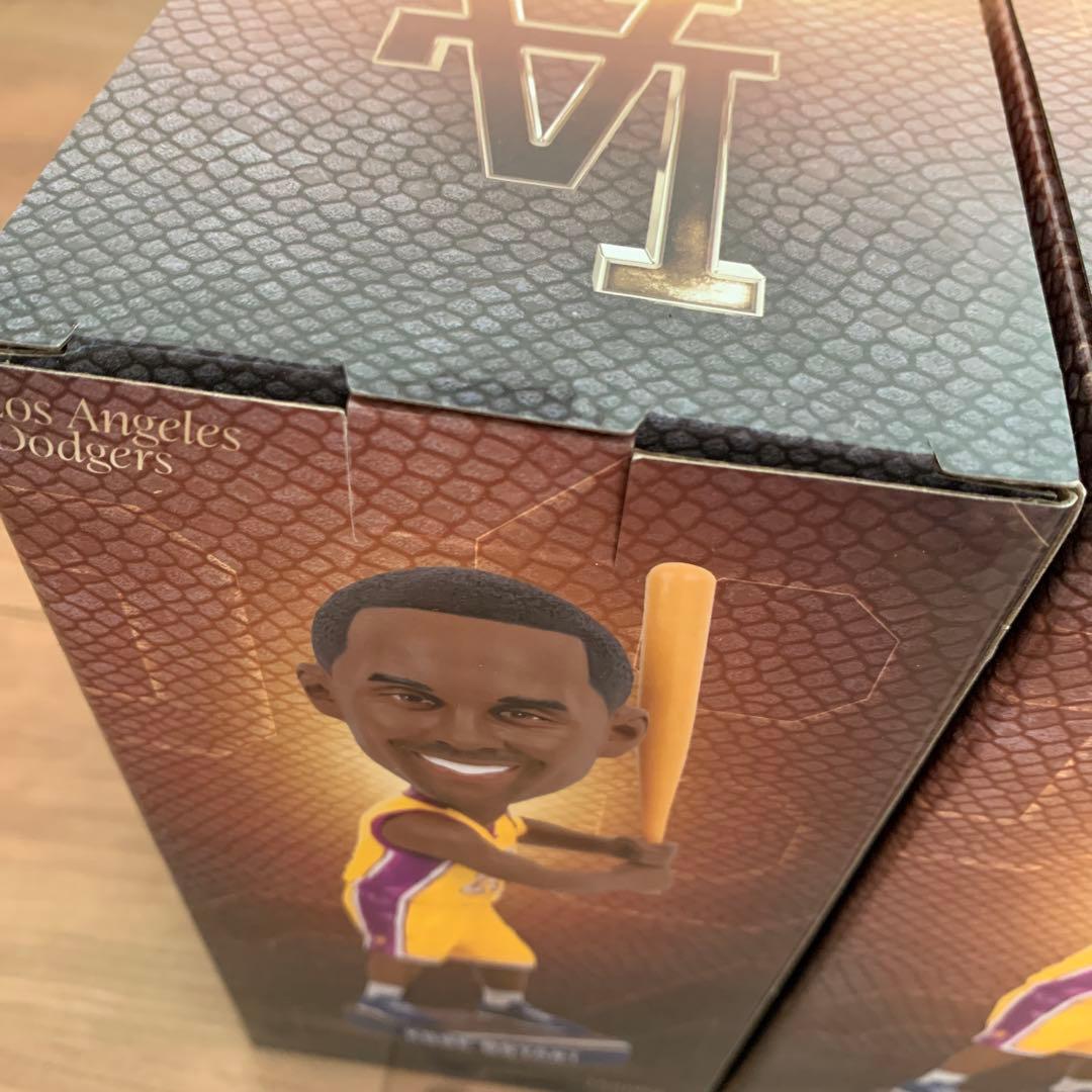 激レア Kobe Bryant Bobblehead Dodgers 限定モデル