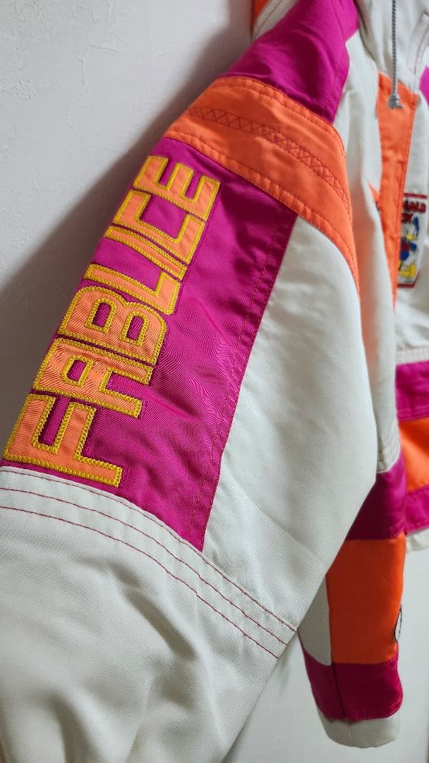 スキーウェアジャケット　ディズニー　ドナルド