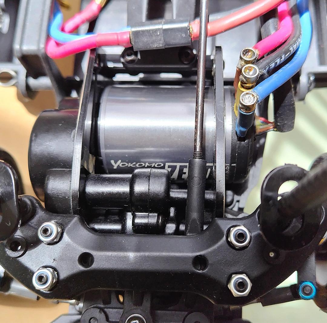 ミニシャシーキット.ガンベイド.（ブラシレスモーター＆メカ搭載済み）