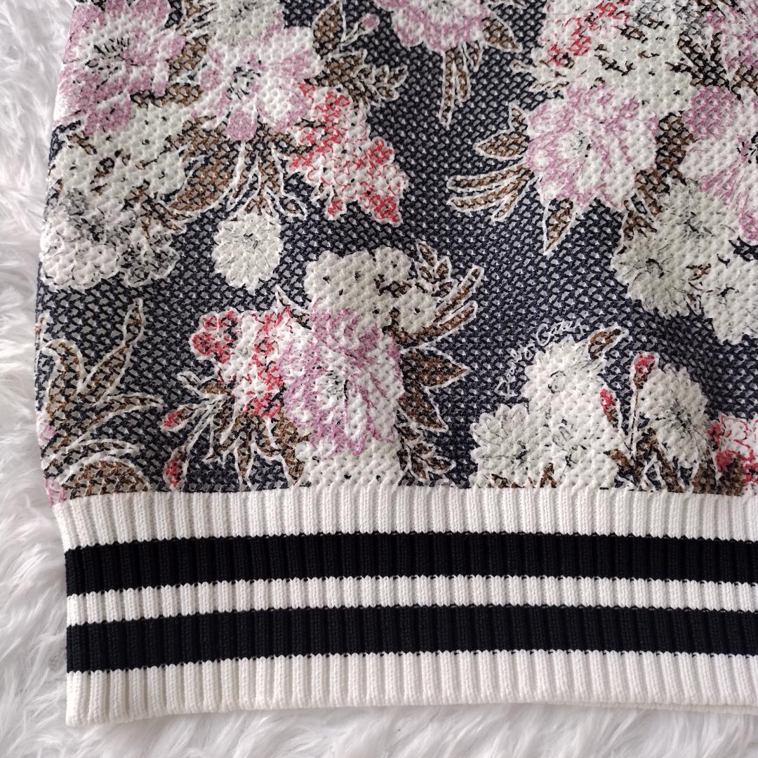 【完売品】パーリーゲイツ LIBERTY プリント Vネック ニットベスト 花柄