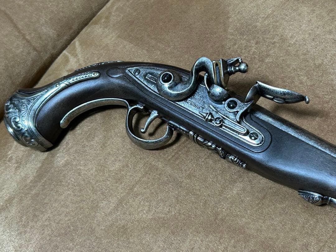 美品 動作確認済みKTW フリントロックピストル　エアコッキング