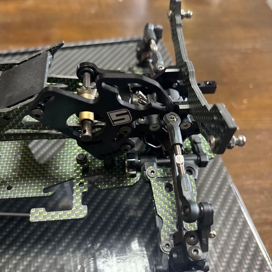 3レーシング　サクラD5MR 緑ラメカーボン　希少　ラジドリ