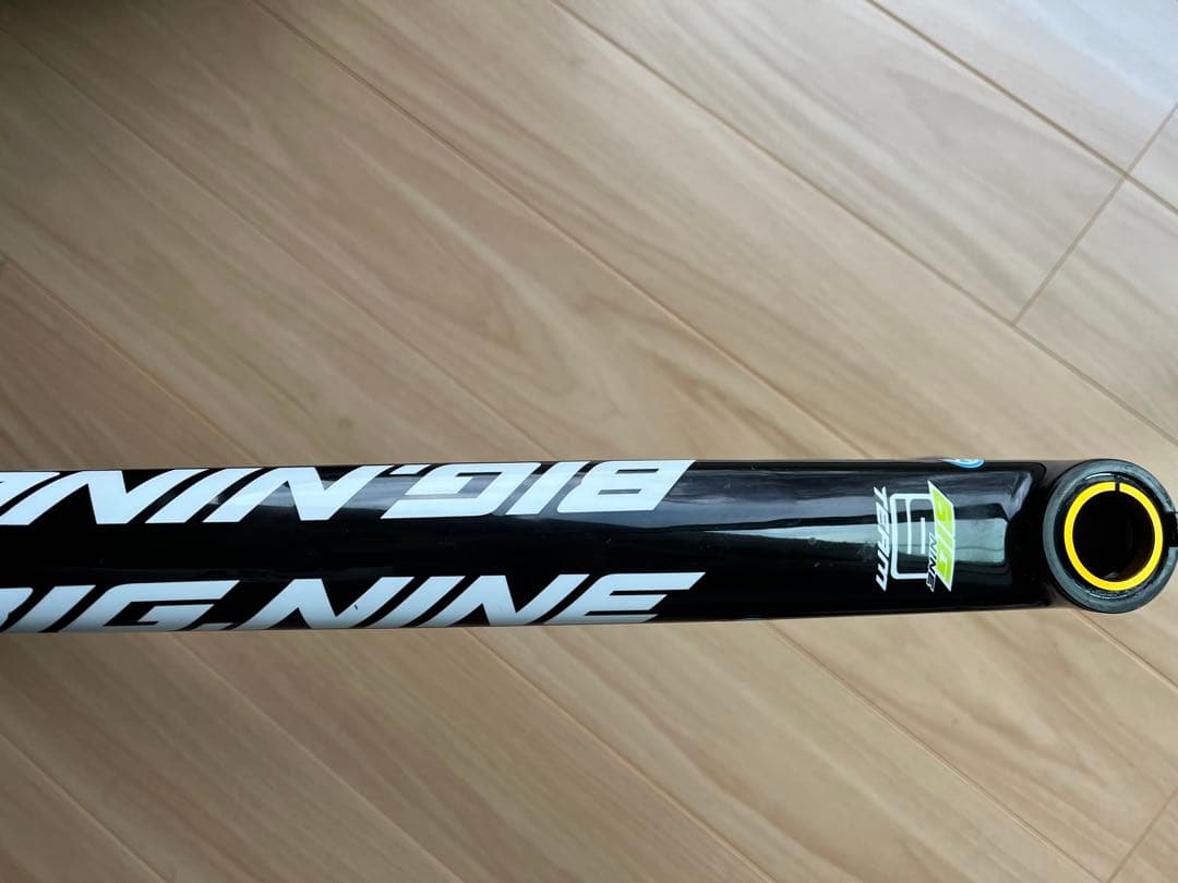 MERIDA BIG NINE CARBON TEAM　21インチ