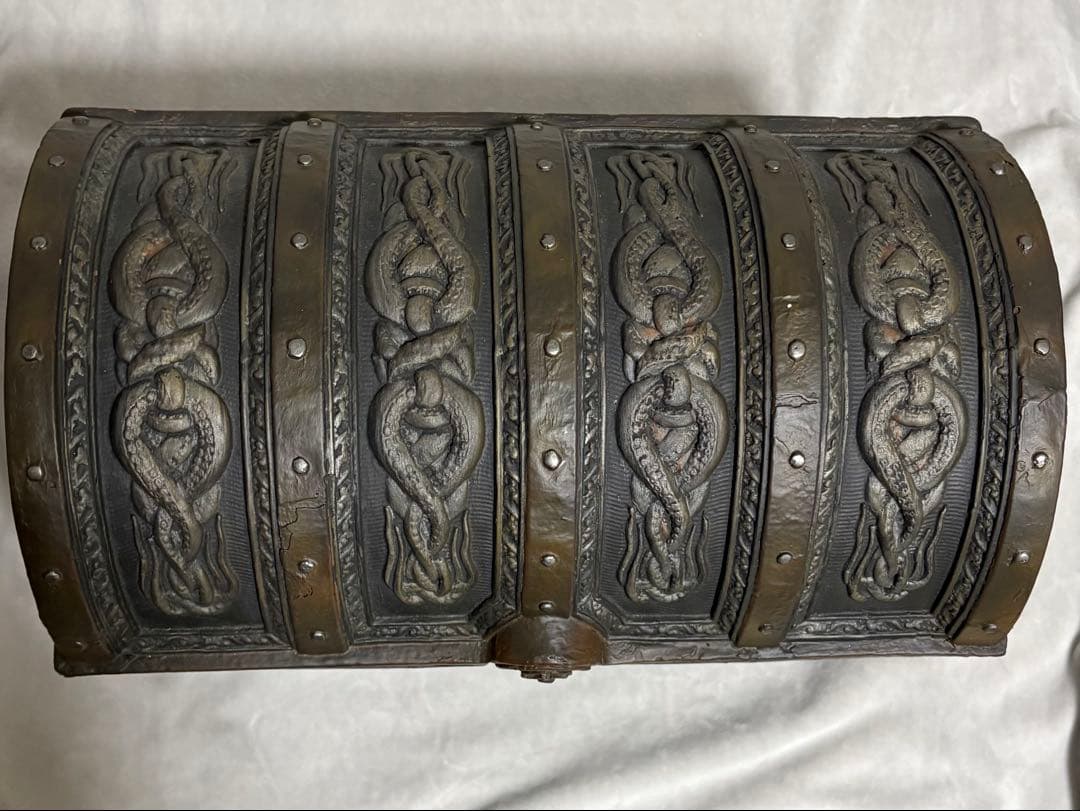 し*ー様 マスターレプリカ パイレーツオブカリビアン デッドマンズチェスト 宝箱