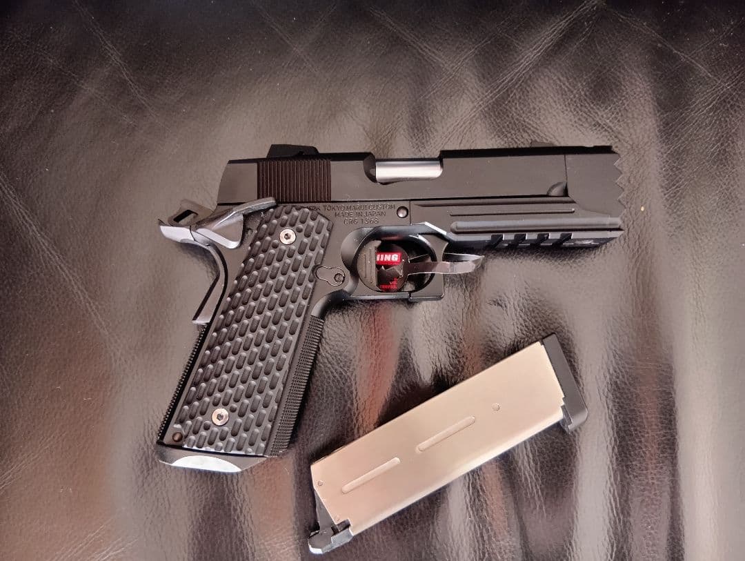 東京マルイ STRIKE WARRIOR ガスガン