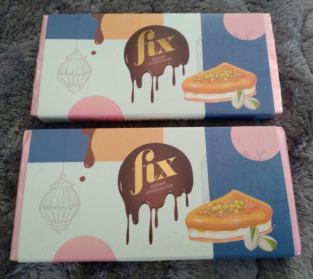 i*o様 【正真正銘】ドバイチョコレート　ピスタチオ味　fix社製　2個　紙袋付