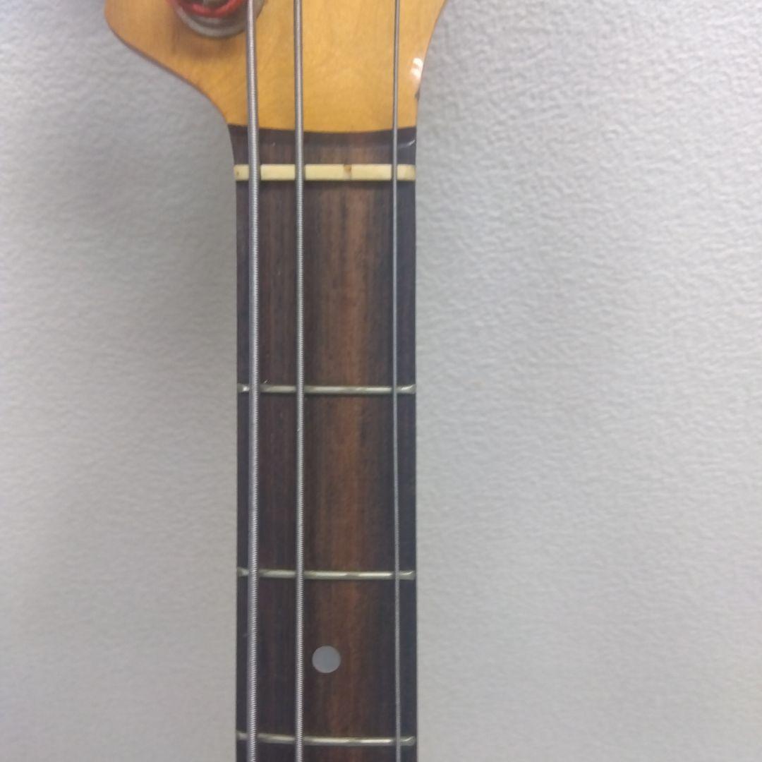 トーカイの「ハードパンチャー」エレキベース