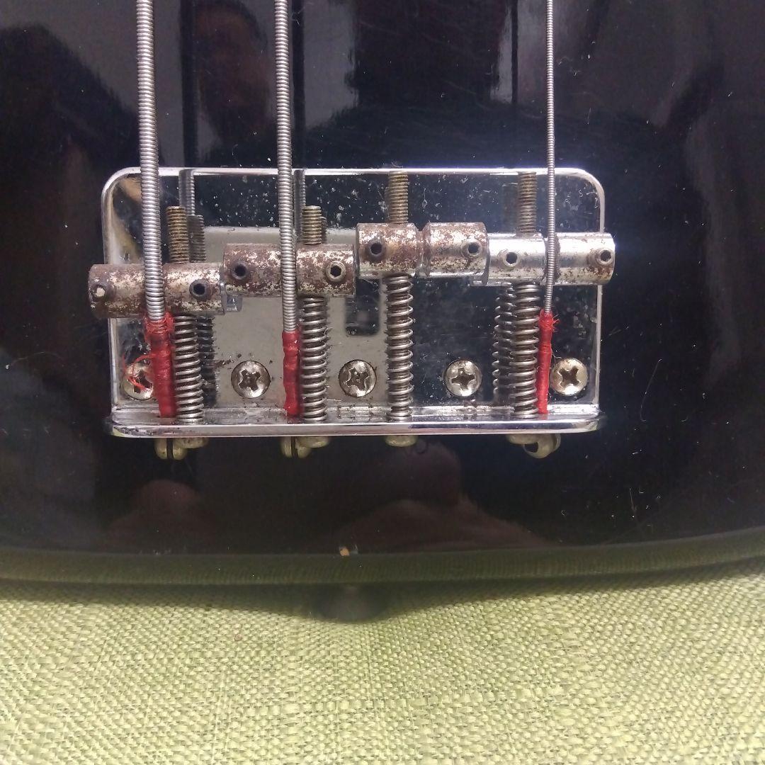 トーカイの「ハードパンチャー」エレキベース