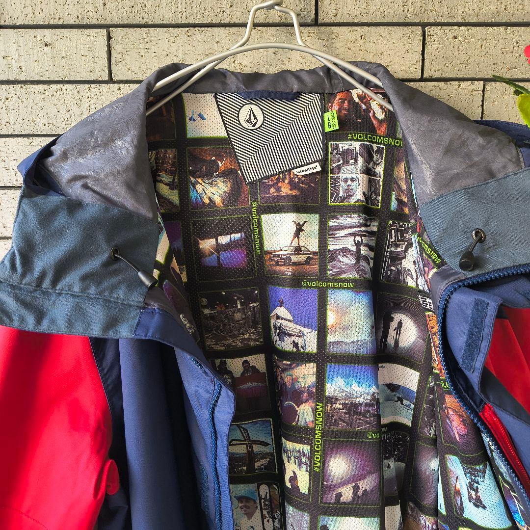 ♠【ボルコム】✨美品　スノボードジャケット　ストーンブロック　スキー　L