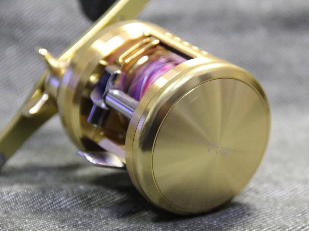 DAIWA　ミリオネア　CV-Z250SF 　　　外箱、専用袋、取扱説明書