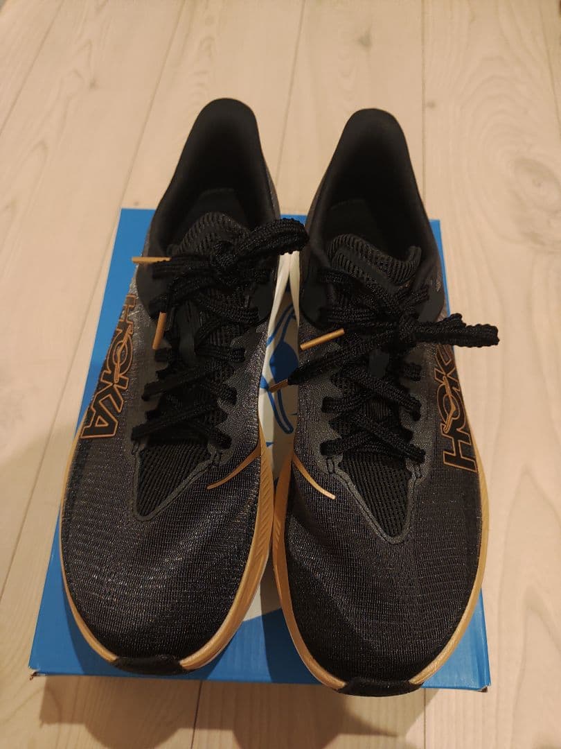 g*y様 【走行10km】HOKA ROCKET X3 虎視眈々パック 25.0