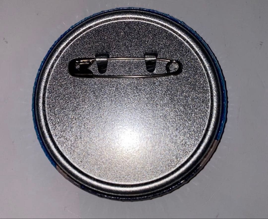 呪術廻戦　五条悟　オーロラ缶バッジ　ジャンフェス　ザッキャラ　morning