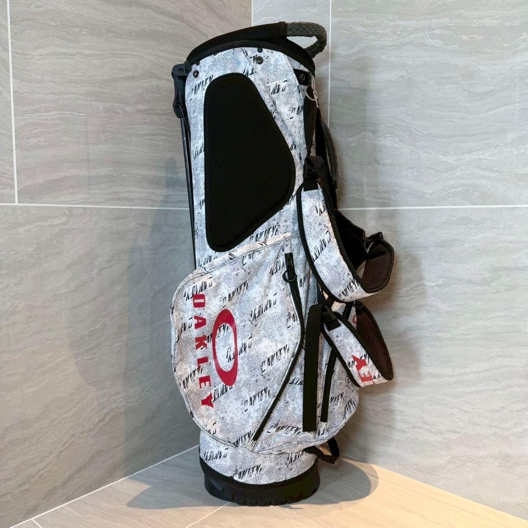オークリー　プリント柄　キャディバッグ　軽量