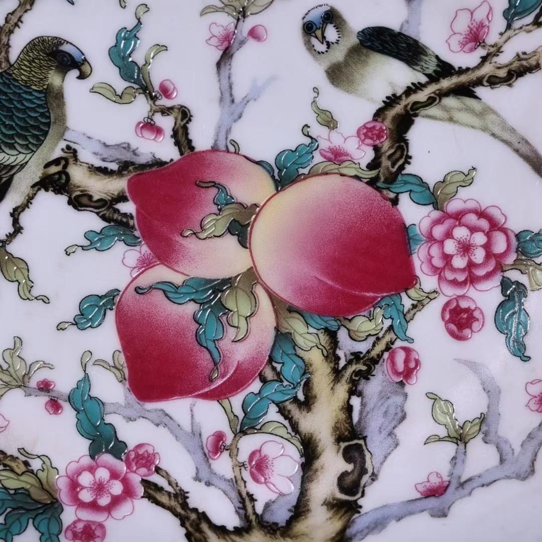 中国古美術・珍蔵粉彩・花鳥絵磁器の中皿・純手描き・刺繍箱付・置物・文房具・観賞皿