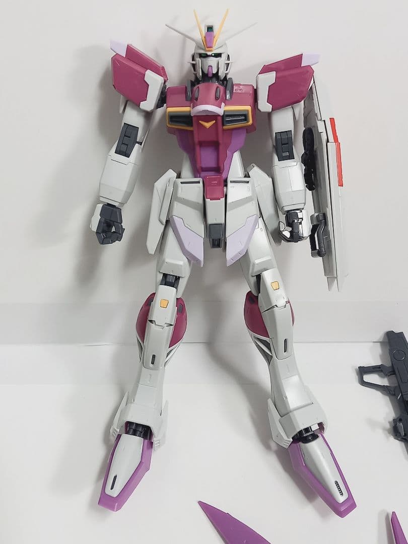 ＭＧ 1/100 デスティニーインパルスガンダムＲ（リジェネス）