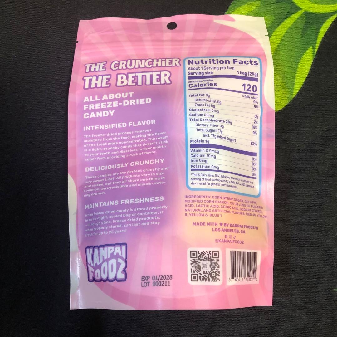 ｙ♡様＜日本未発売＞カンパイフーズフリーズドライわたあめ2袋＆プリングルス