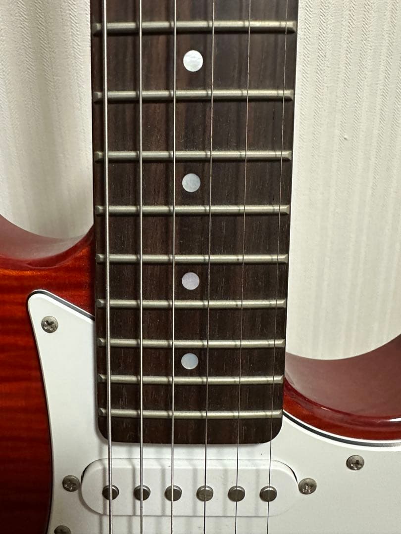 ギター Yamaha PACIFICA 212VFM