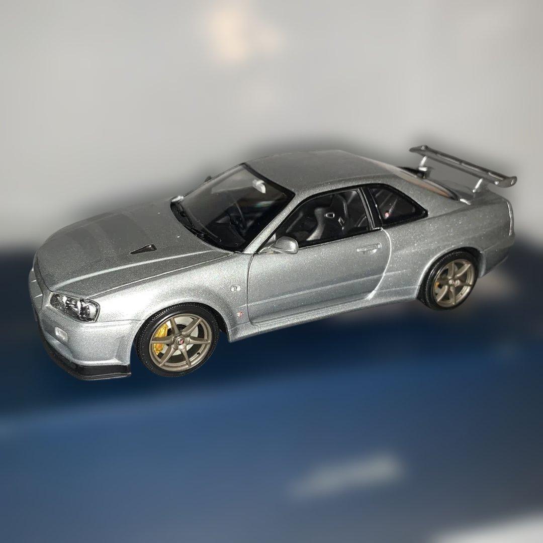 エブロ　日産スカイラインGT-R（R 34）VスペックⅡ 1/24 シルバー