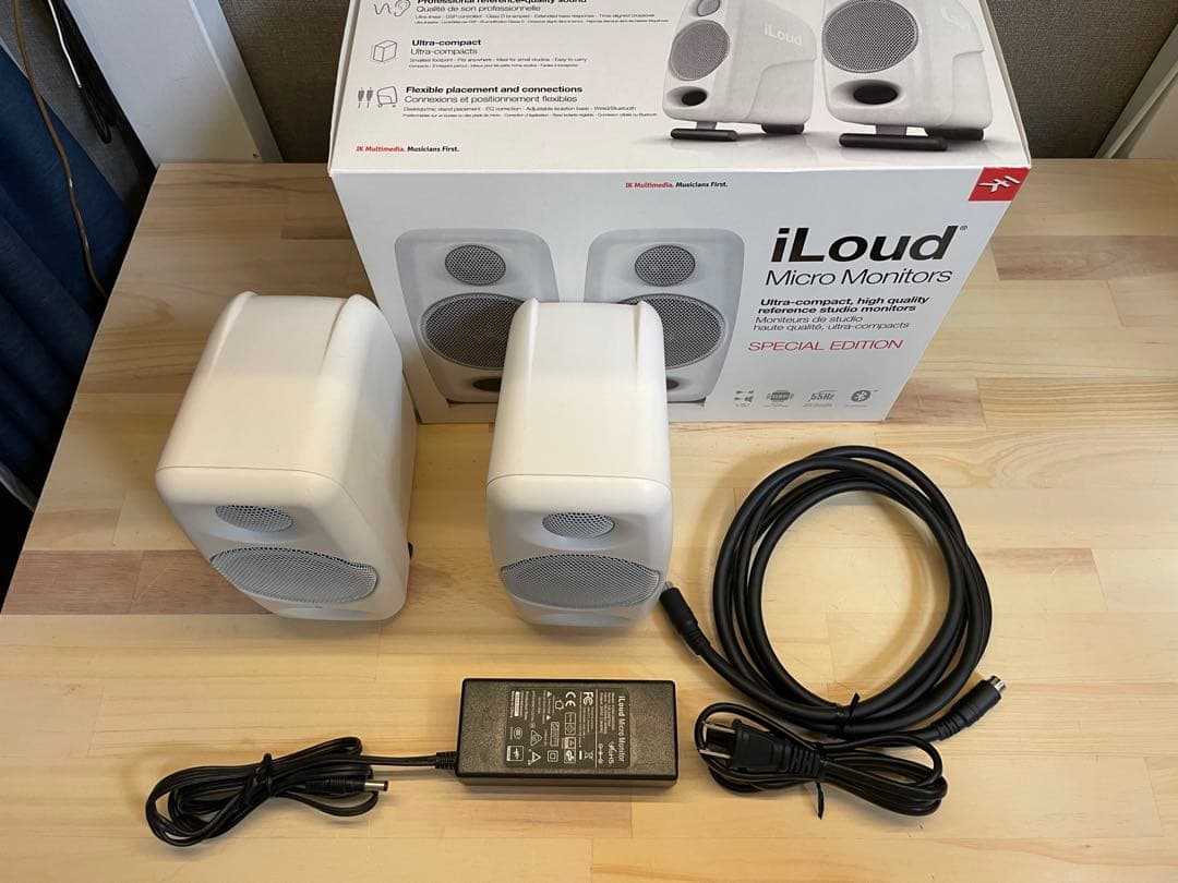 iLoud Micro Monitor ホワイト