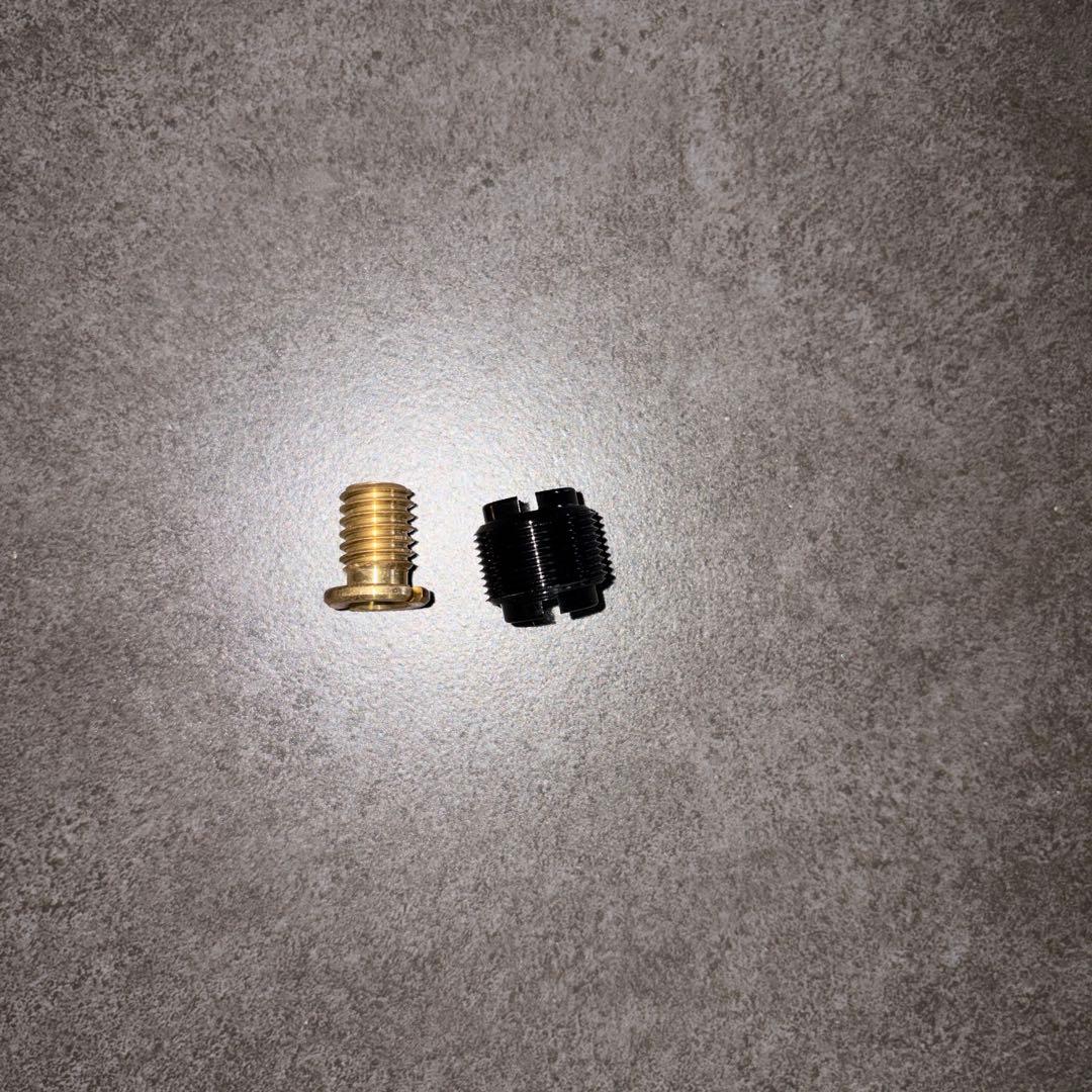 【超美品】Elgato Wave Mic Arm LP薄型デザイン　マイクアーム