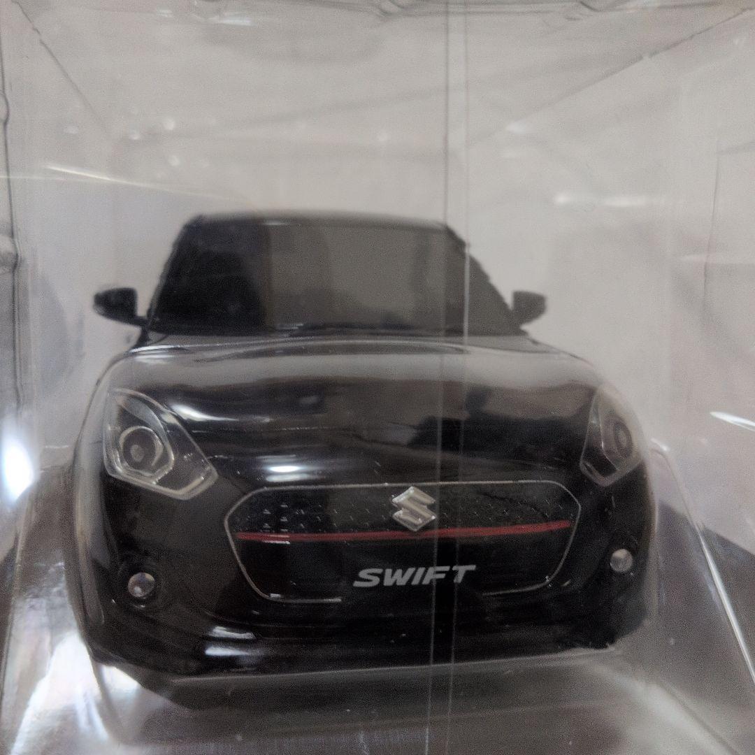 スズキ スイフト RS 1/18 カラーサンプル