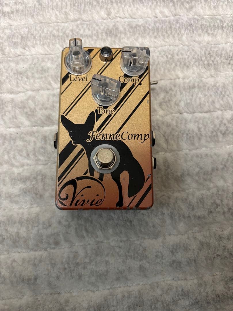 Vivie PenneComp ベースエフェクター