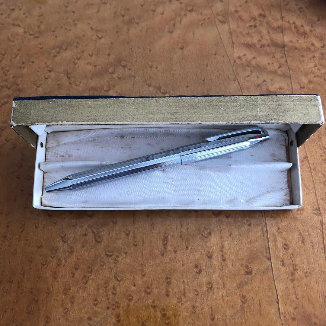 FEND 3色ボールペン　シルバー