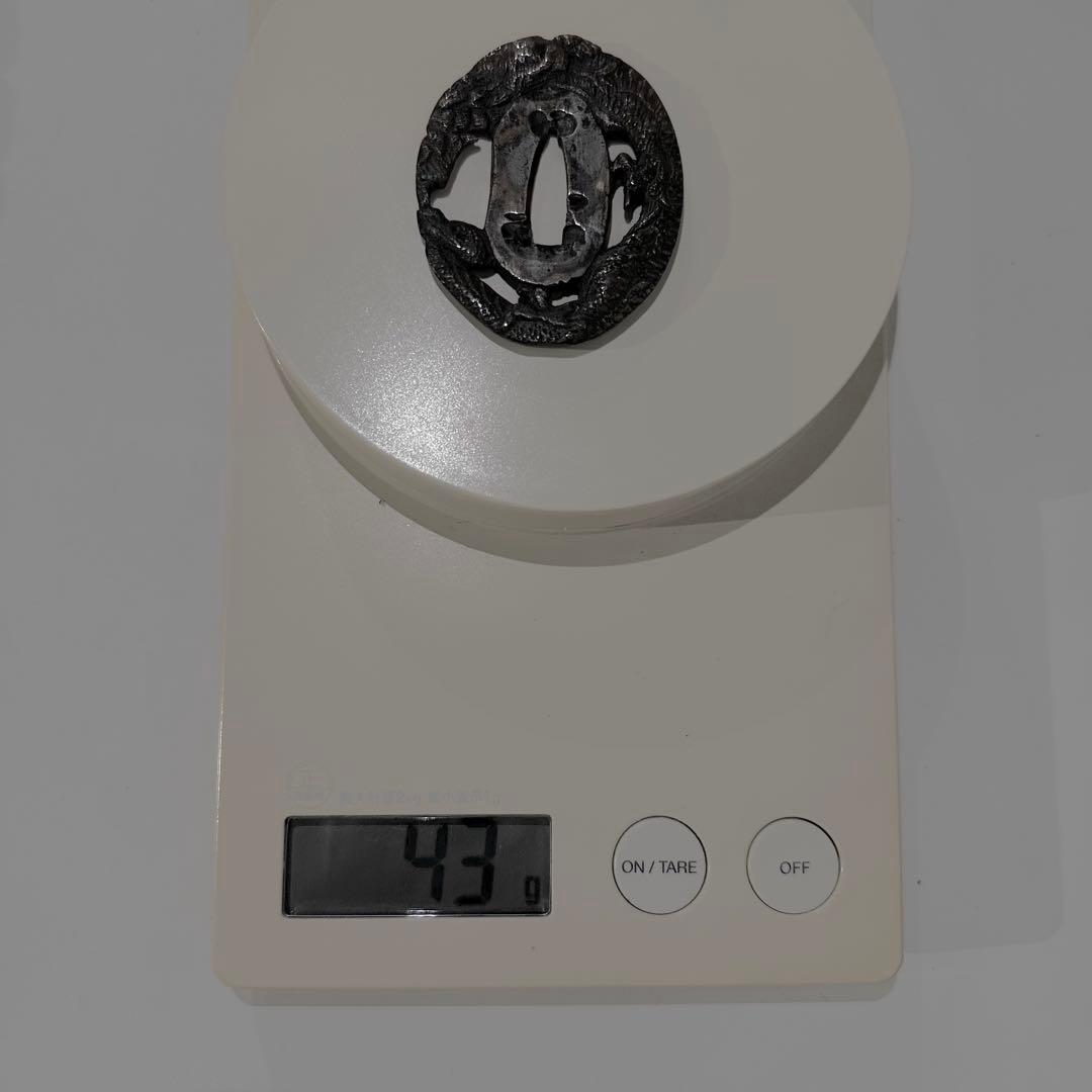 日本刀装具　短刀鐔　一匹龍　黄銅