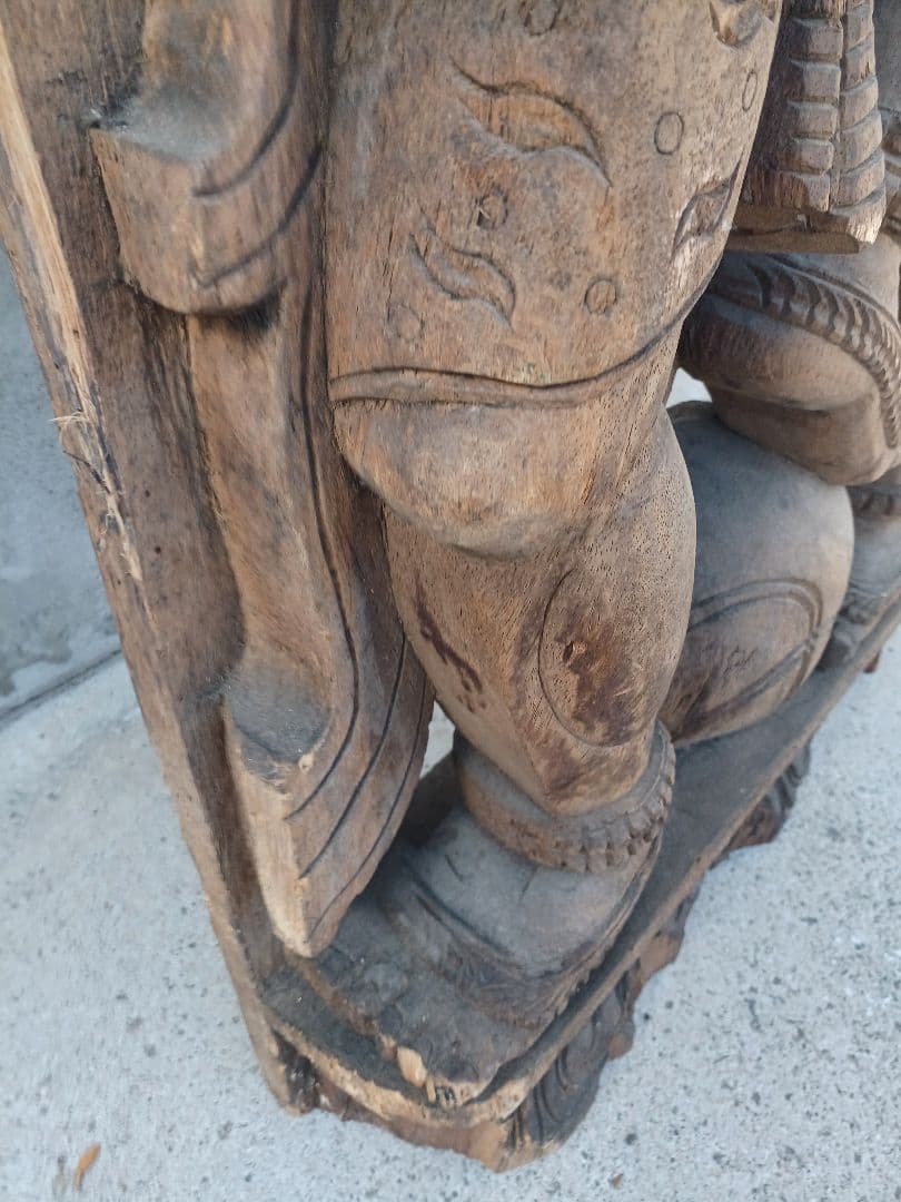 アンティーク　木彫り　一刀彫　高さ約186cm