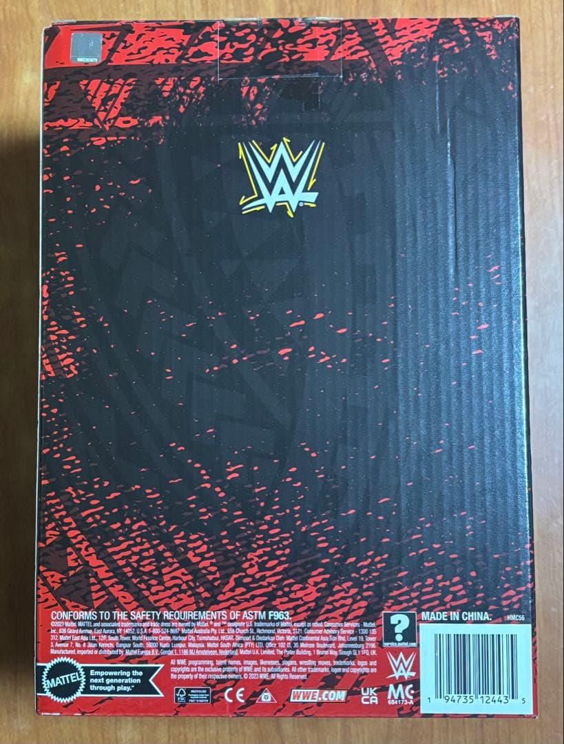 WWE USOS アルティメットエディション　フィギュア　新品　ジェイ・ウーソ