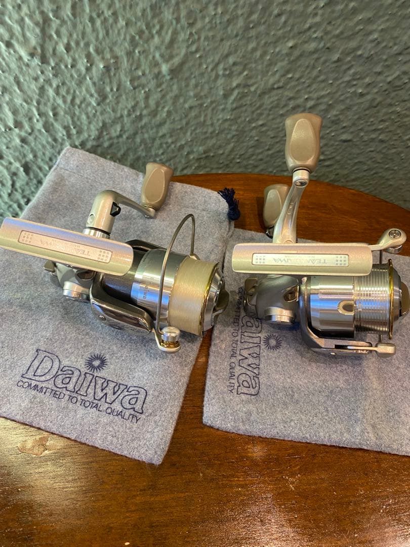 Daiwa TEAM DAIWA X 2500iA スピニングリール2台セット