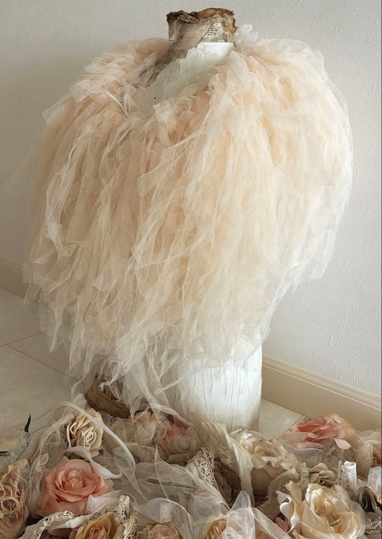 アンティーク雑貨 Pale Apricot Tulle Bolero