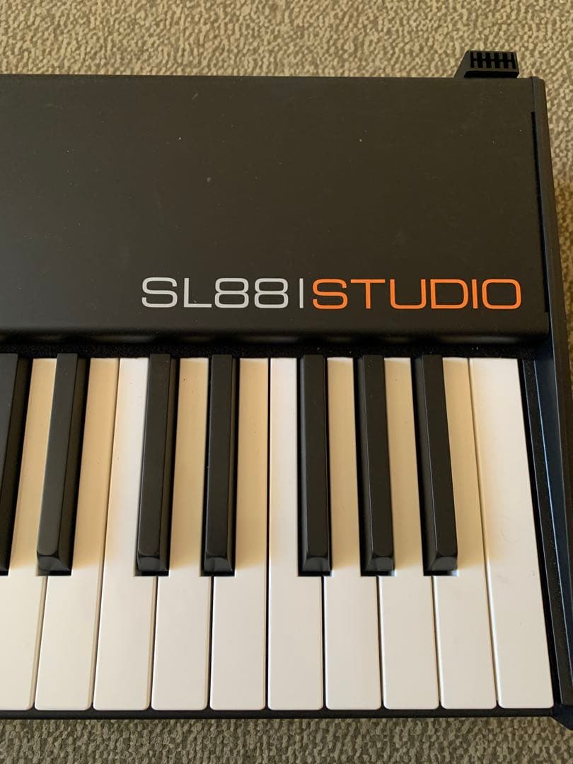値下studiologic 88キー MIDIキーボード譜面台付