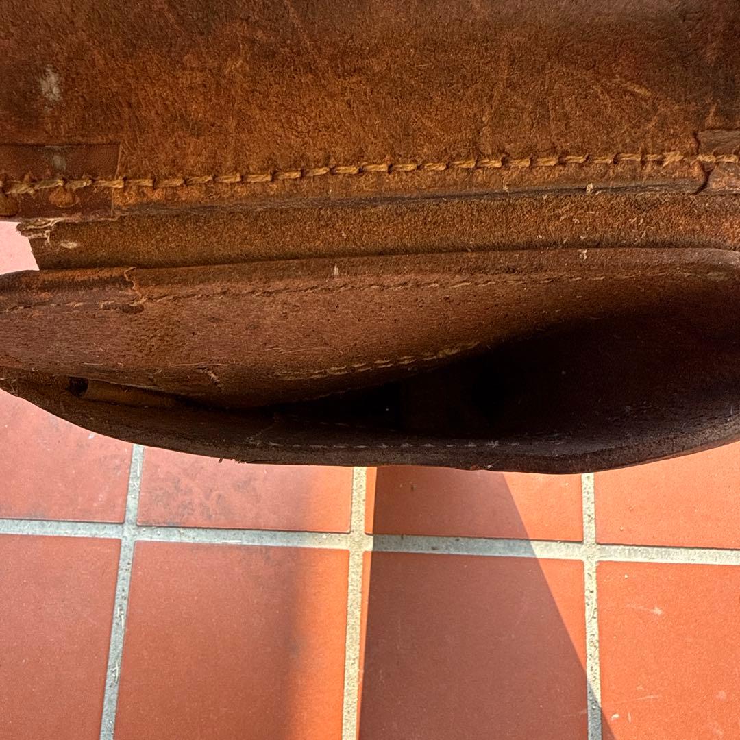 レザー製ホルスター 南部十四年式拳銃用の拳銃嚢