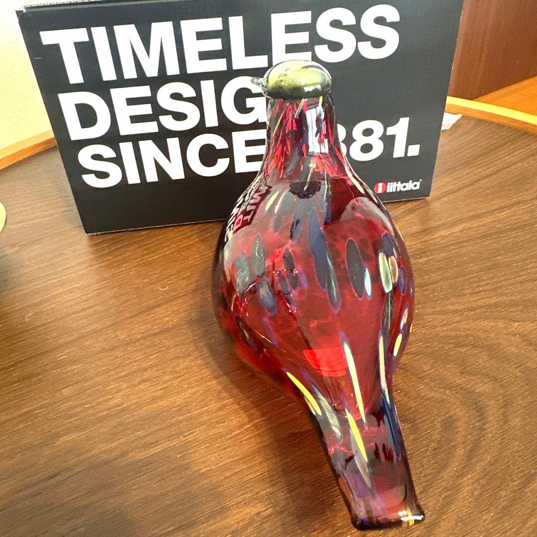 イッタラ バード バイ オイバ トイッカ クランベリー