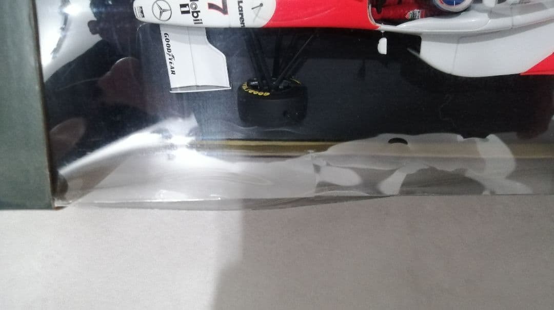 ポールズモデルアート マクラーレン メルセデス MP4/11 ミカハッキネン