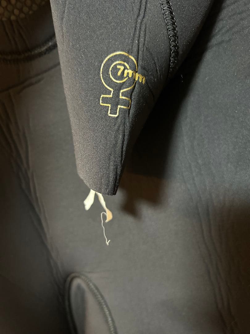 Fourthelement フォースエレメント 7mmウェットスーツ