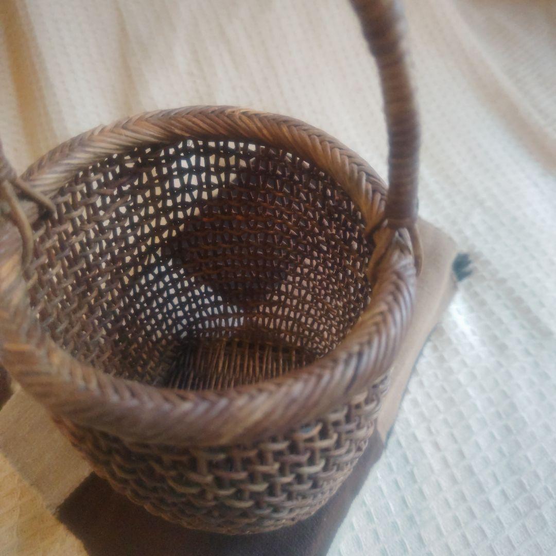 アケビ　木通　籠　バスケット