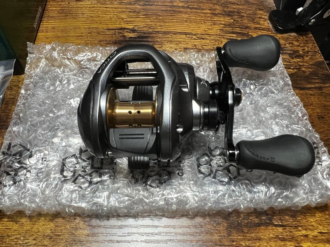 【新品未使用】シマノ 15シティカ200HG 【税込定価より56%OFF】