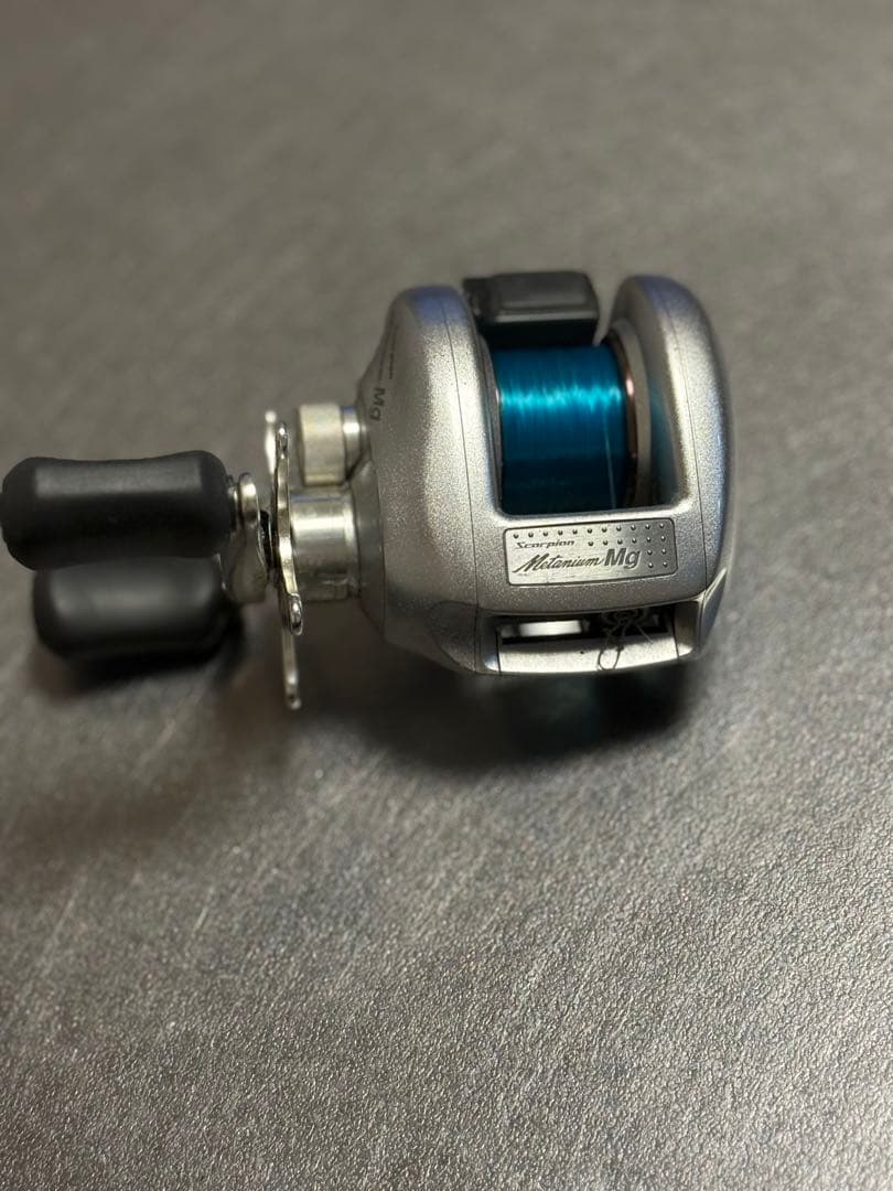 メタニウムMg ベイトリール シルバー
