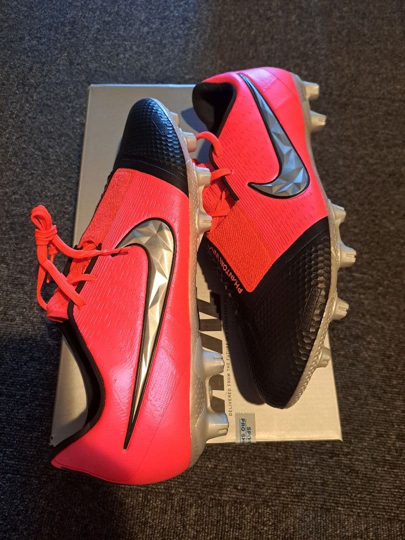 ナイキファントムヴェノムエリート　ACC