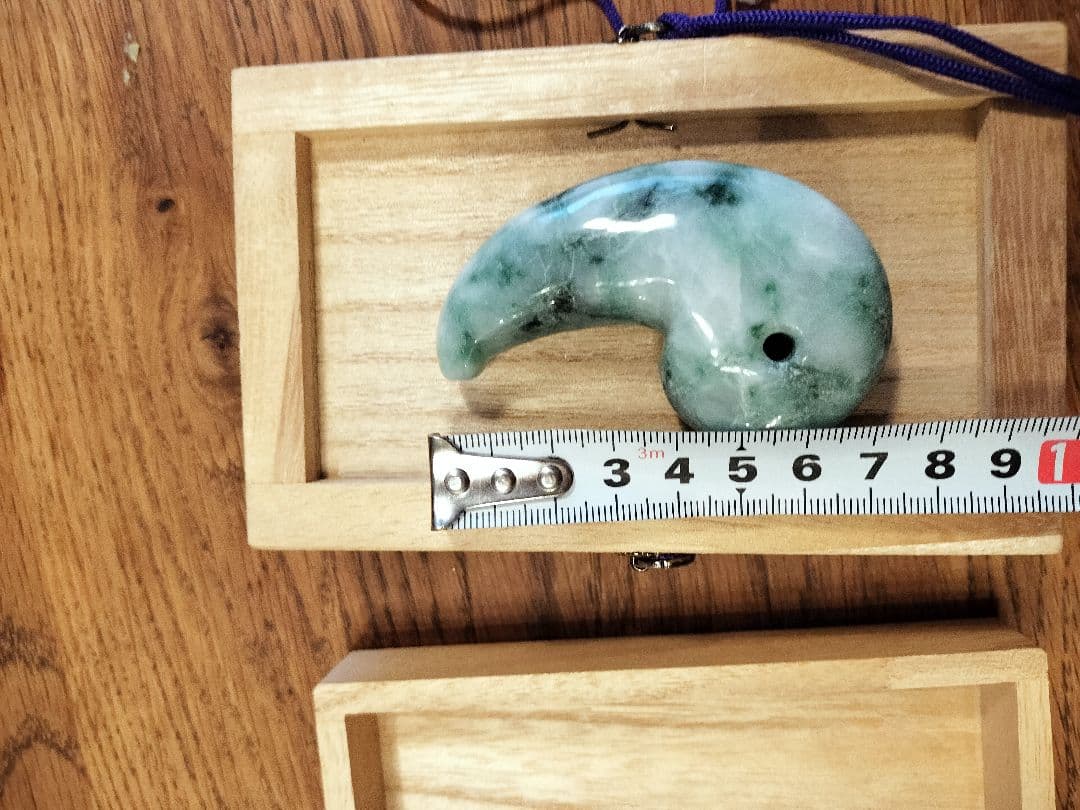 超希少 7cm 祖父のコレクション 糸魚川 翡翠 勾玉