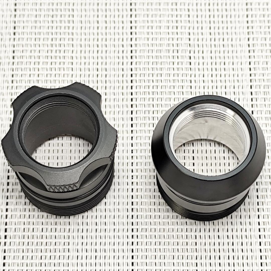 SUREFIRE E to Cアダプター 純正＆社外セット