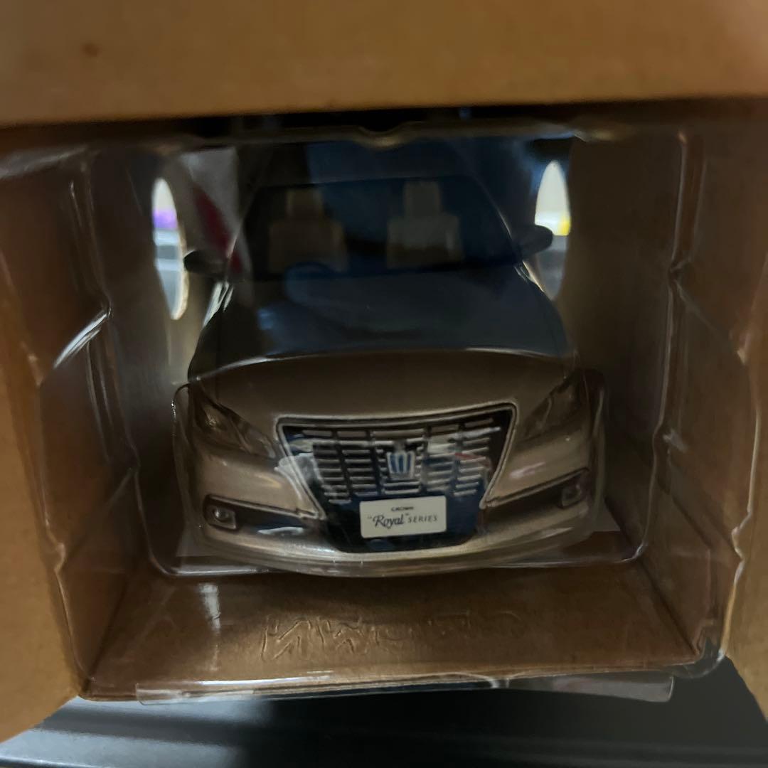 非売品　トヨタ　クラウンロイヤル　プレシャスシルバー　カラーサンプル