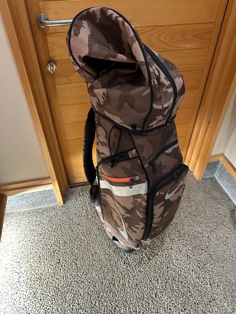カモフラ　迷彩柄 キャディバッグ ナイキ