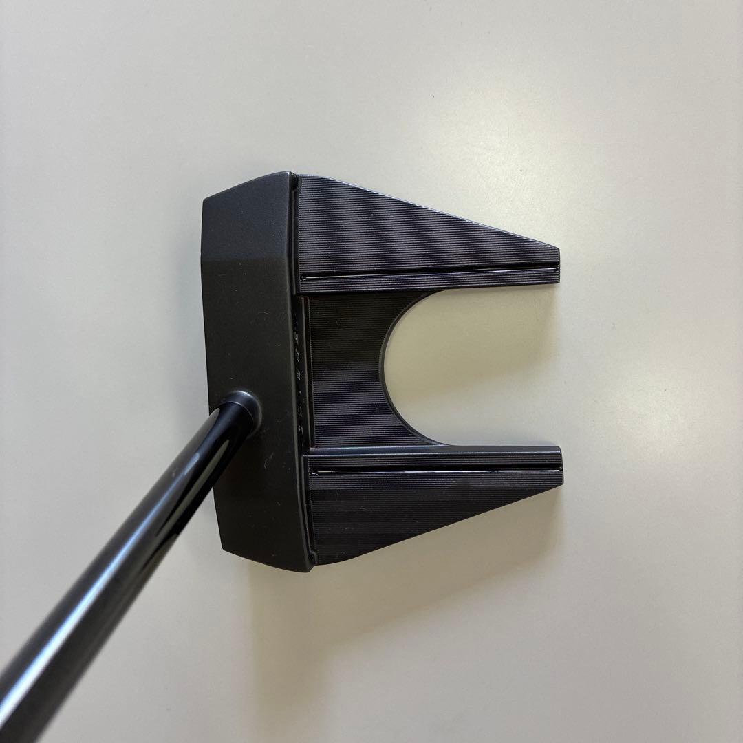 オデッセイ　ホワイトホット　ブラックシリーズ　SEVEN センターシャフト