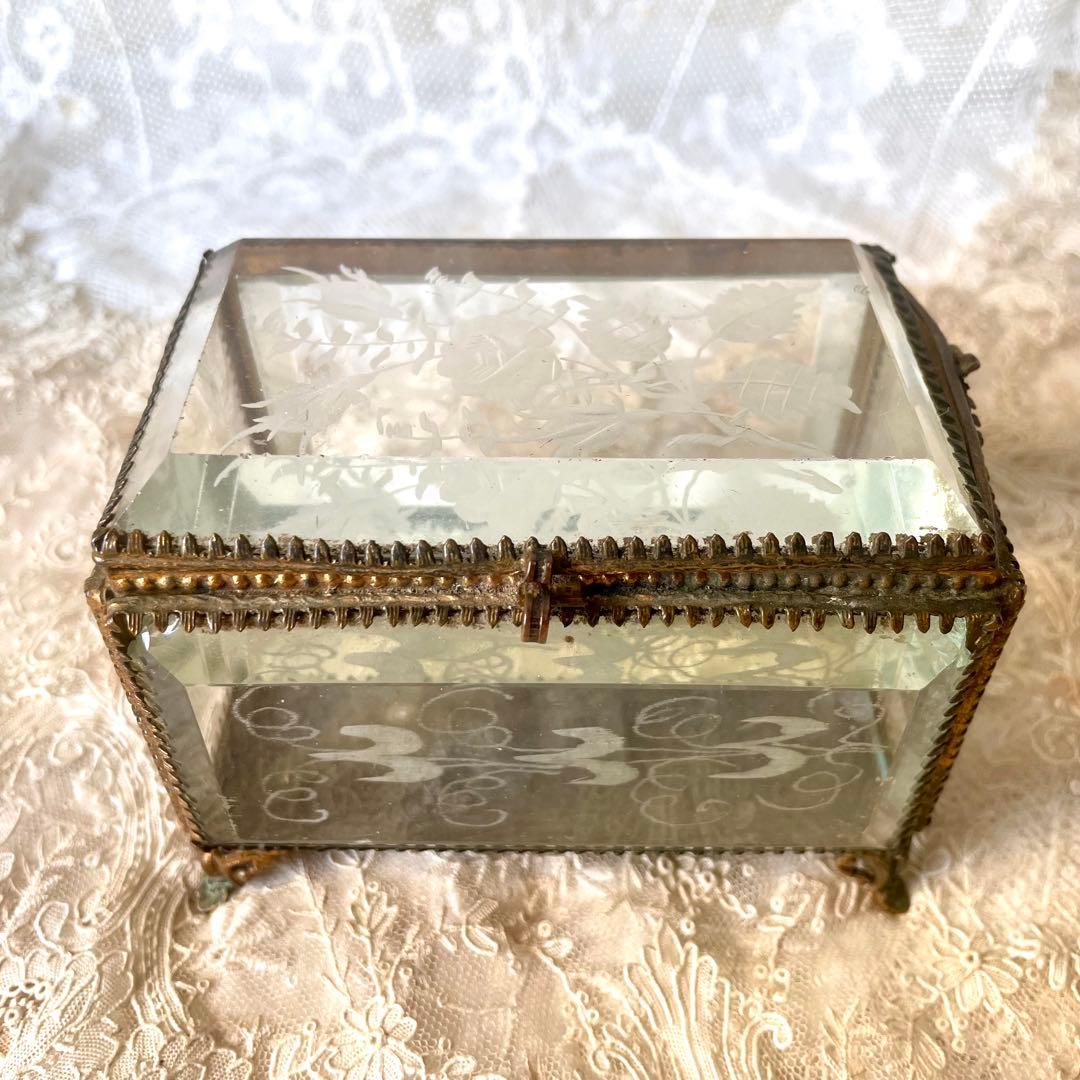 ローズ柄ベベルガラスジュエリーボックス　アクセサリーケース　フランスアンティーク